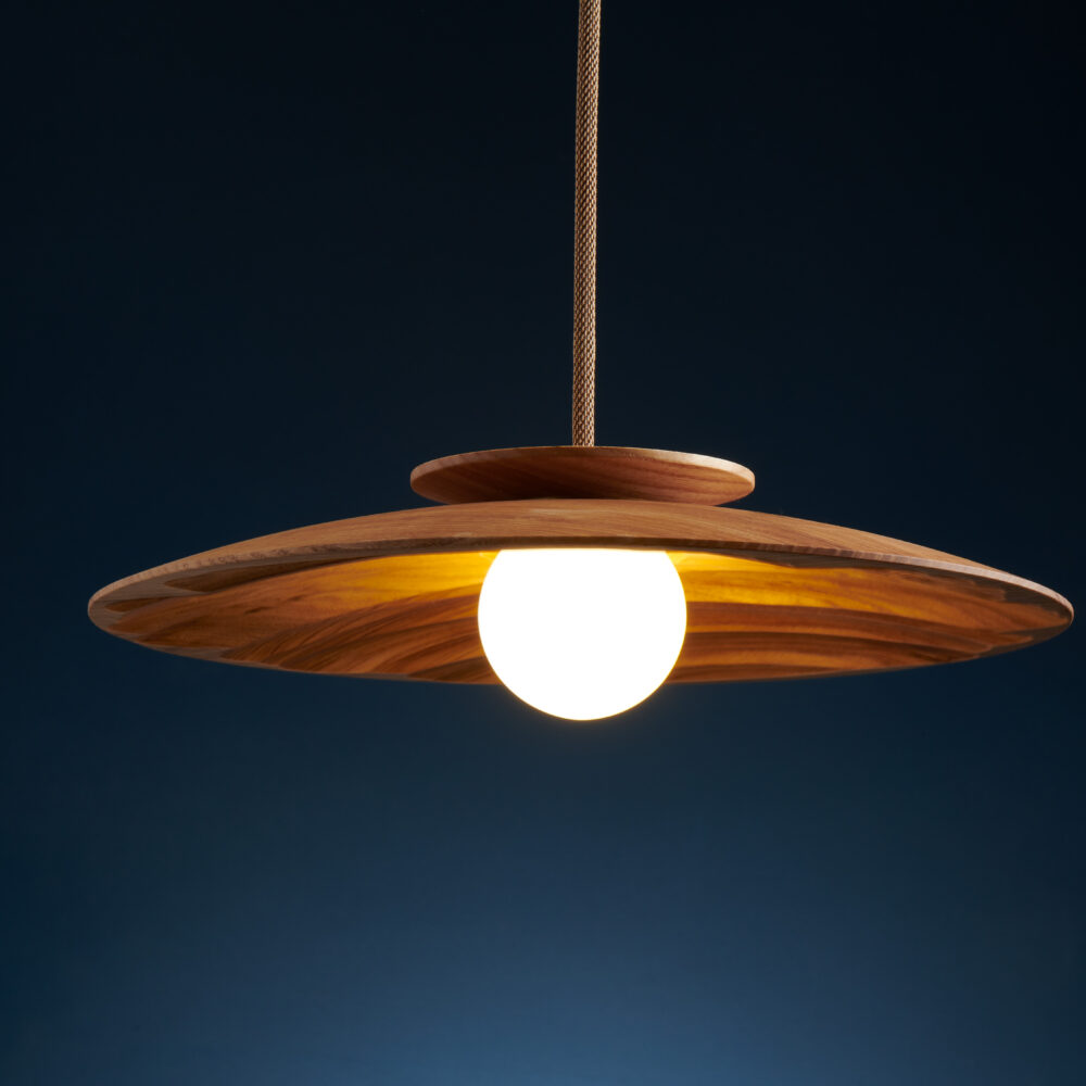 Aura 14-3 Pendant